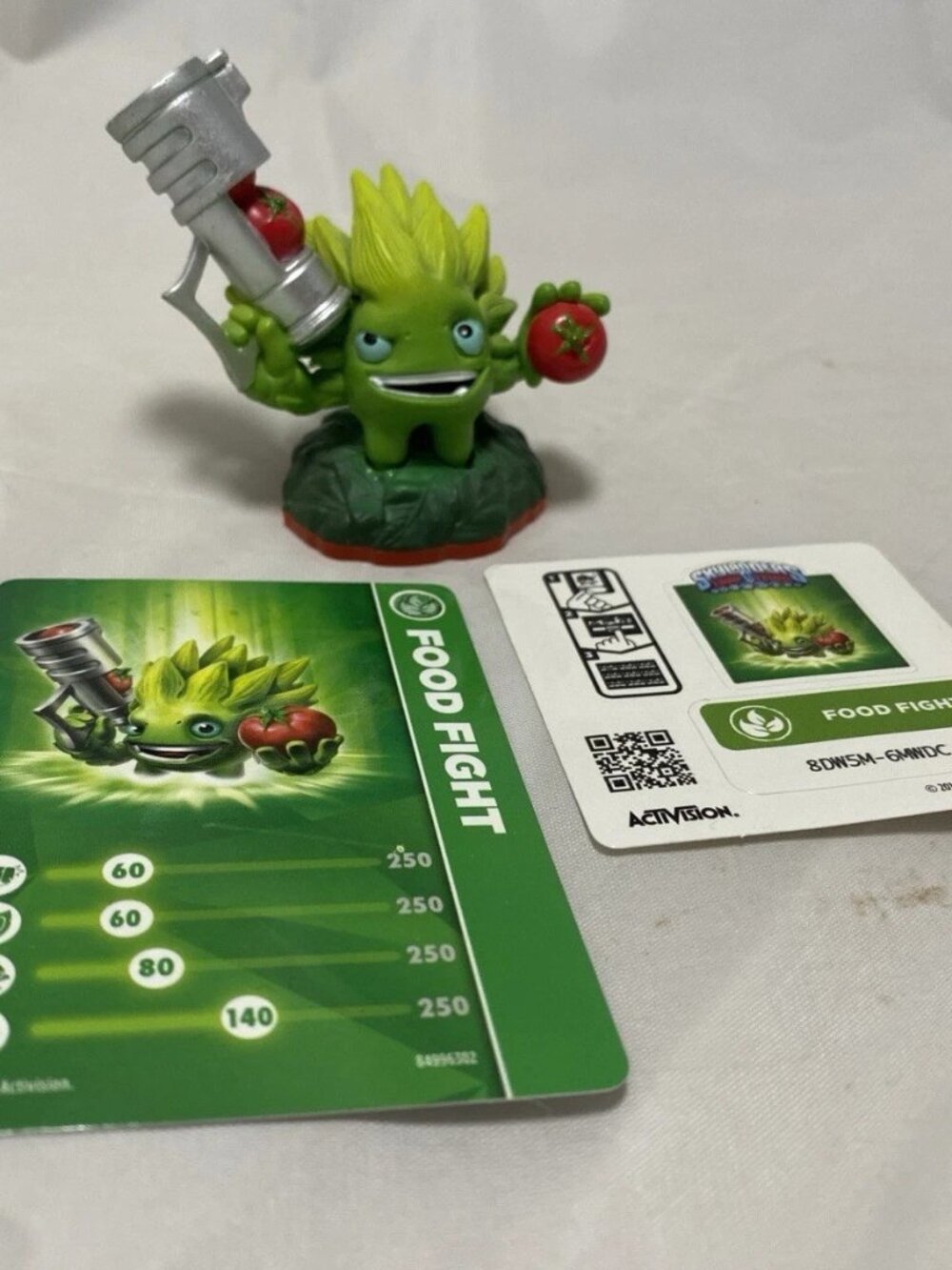 Skylanders Trap Team FOOD FIGHT Figure w/ Card & Sticker Sheet - Life Element